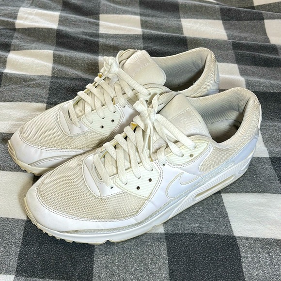 Nike Other - NIKE AIR MAX 90 Mens 12